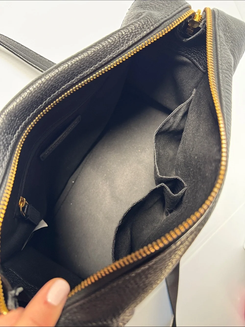 MARC JACOBS Wellington Black Pebbled Leather Satchel Crossbody Gold Hardware